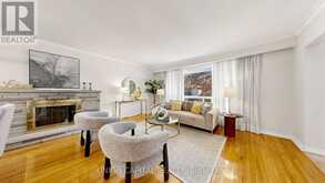 49 BATHFORD CRESCENT | Toronto Ontario | Slide Image Nine