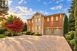 2 SHALLMAR GARDENS | Richmond Hill Ontario | Slide Image One