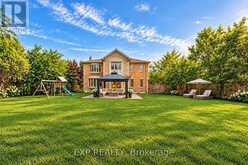 2 SHALLMAR GARDENS | Richmond Hill Ontario | Slide Image Thirty-seven