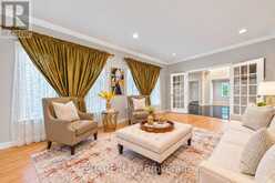 2 SHALLMAR GARDENS | Richmond Hill Ontario | Slide Image Six