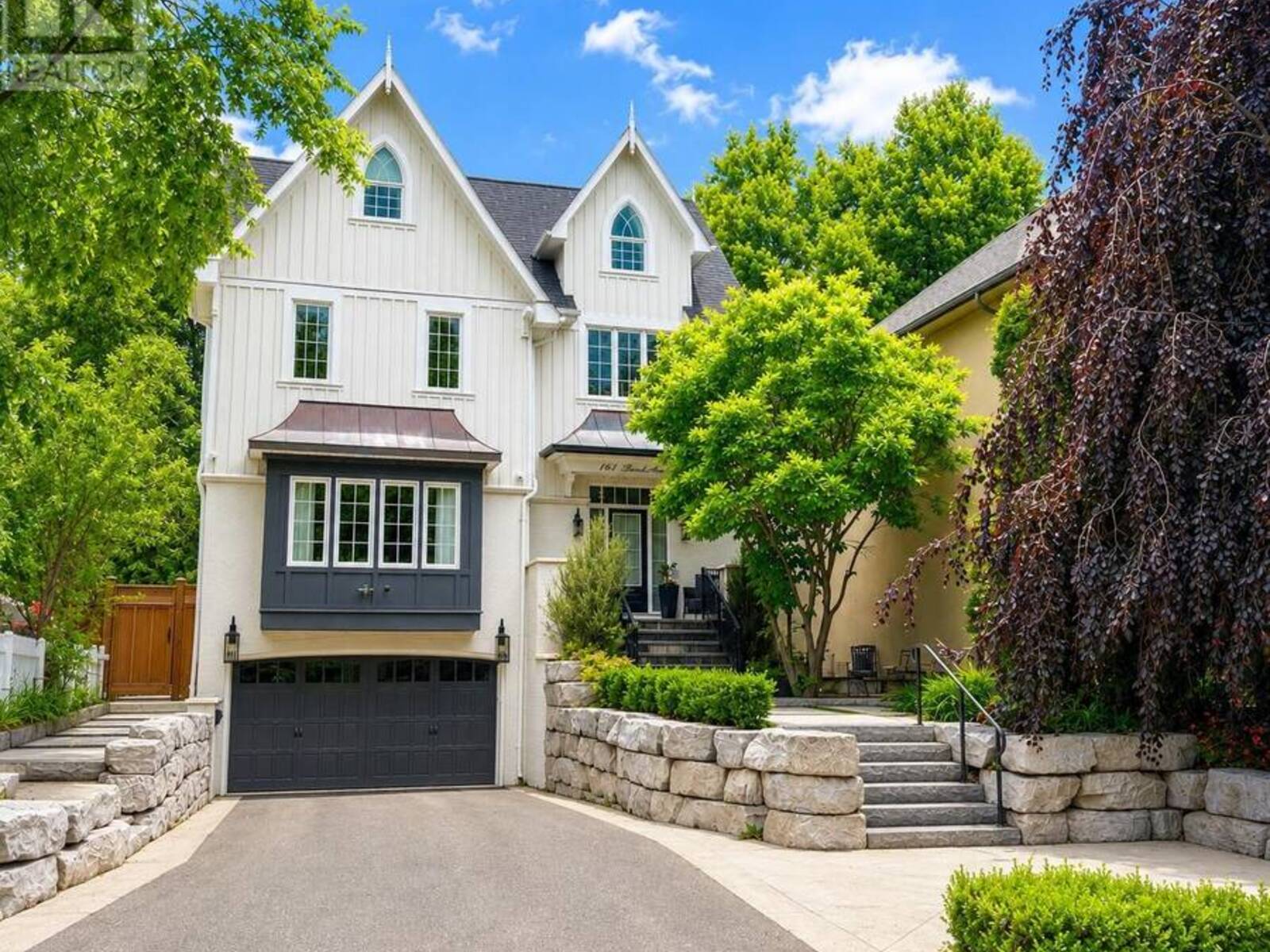 144 BROOKE STREET, Vaughan, Ontario L4J 1Y9