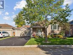 12 PLAYER DRIVE Barrie Ontario, L4M 6W1