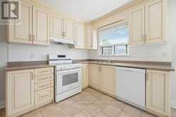 3 INDIANOLA DRIVE | Toronto Ontario | Slide Image Twelve
