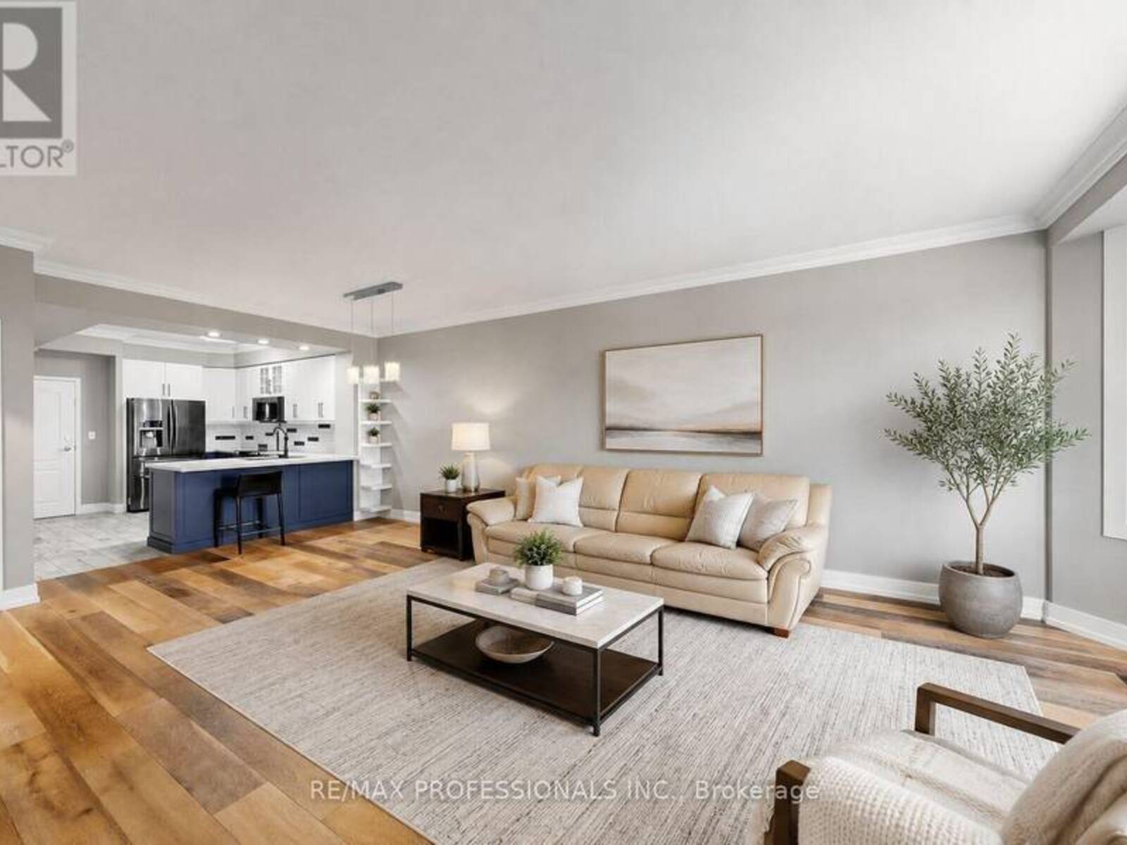 206 - 3531 LAKE SHORE BOULEVARD W, Toronto, Ontario M8W 1P4