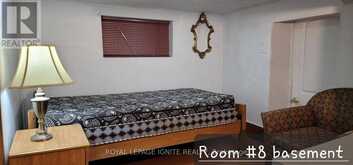 112 WARD AVENUE | Hamilton Ontario | Slide Image Seventeen