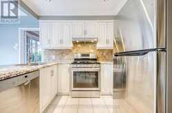 528 BELVIEW AVENUE | Vaughan Ontario | Slide Image Twelve