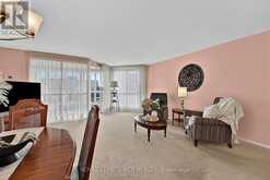 507 - 5 WELDRICK ROAD W | Richmond Hill Ontario | Slide Image Sixteen