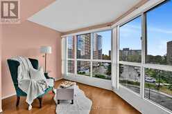 507 - 5 WELDRICK ROAD W | Richmond Hill Ontario | Slide Image Nineteen