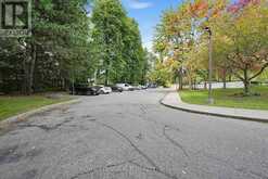 507 - 5 WELDRICK ROAD W | Richmond Hill Ontario | Slide Image Three