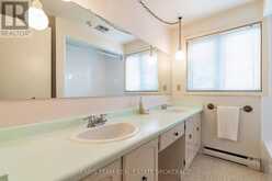 40 STUNDEN LANE | Barrie Ontario | Slide Image Eighteen