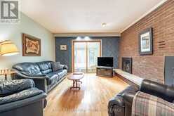 40 STUNDEN LANE | Barrie Ontario | Slide Image Nine