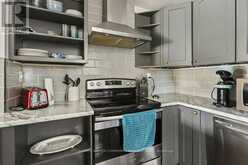 65 EDINBURGH AVENUE | Hamilton Ontario | Slide Image Fifteen