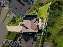 28 SANDALWOOD CRESCENT | Niagara-on-the-Lake Ontario | Slide Image Forty-seven