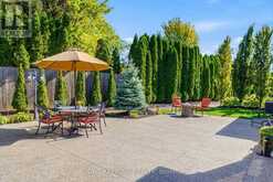 28 SANDALWOOD CRESCENT | Niagara-on-the-Lake Ontario | Slide Image Four