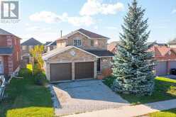 184 MADELAINE DRIVE | Barrie Ontario | Slide Image Two