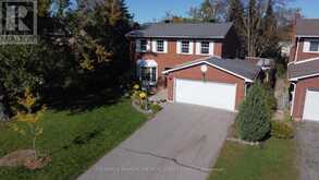 59 PEPLER PLACE | Barrie Ontario | Slide Image Thirty