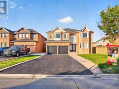 32 GOLD TREE STREET Brampton Ontario, L6R 1T9