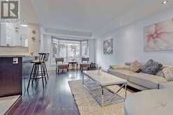 64 LINDSAY AVENUE | Newmarket Ontario | Slide Image Twelve