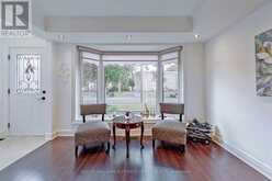 64 LINDSAY AVENUE | Newmarket Ontario | Slide Image Thirteen