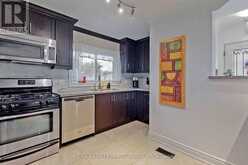 64 LINDSAY AVENUE | Newmarket Ontario | Slide Image Eight