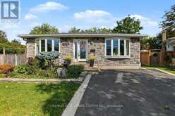 806 HUDSON COURT | Milton Ontario | Slide Image One