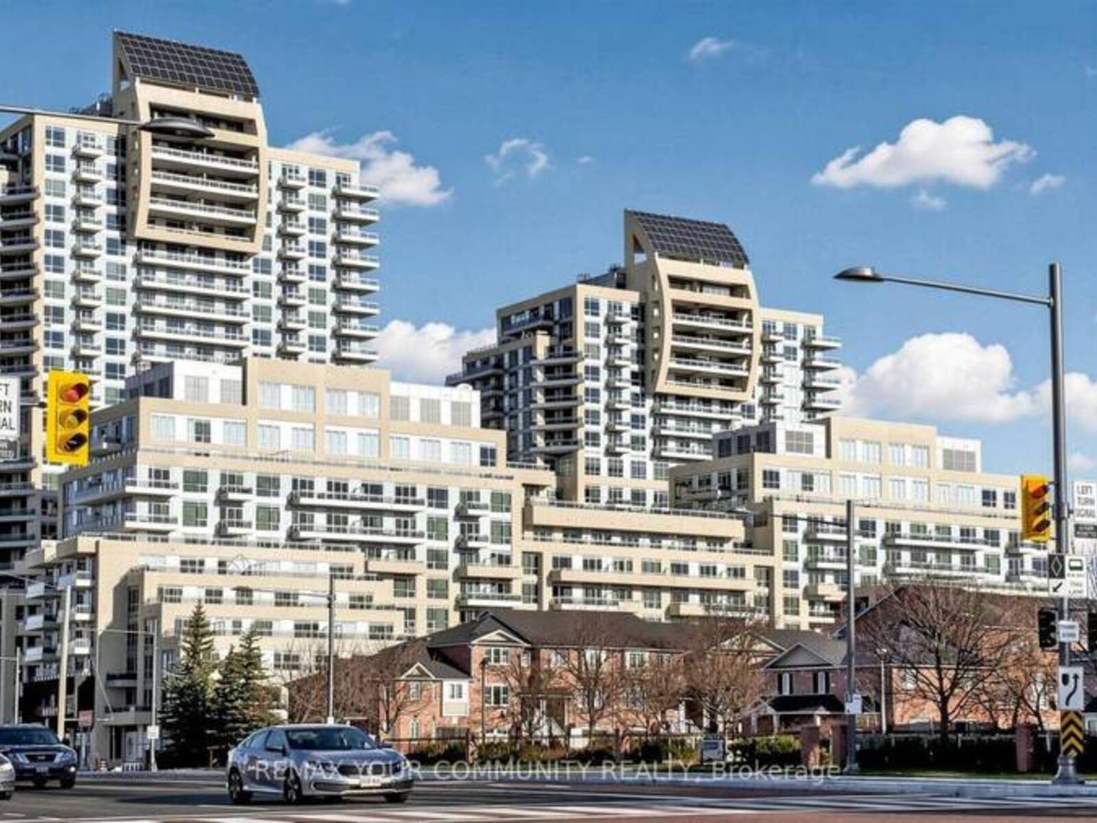 619 - 9201 YONGE STREET, Richmond Hill, Ontario L4C 6Z2
