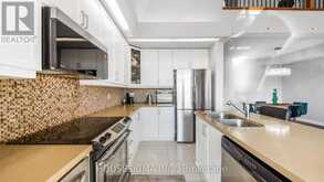 18 LOVEGROVE LANE | Ajax Ontario | Slide Image Eight