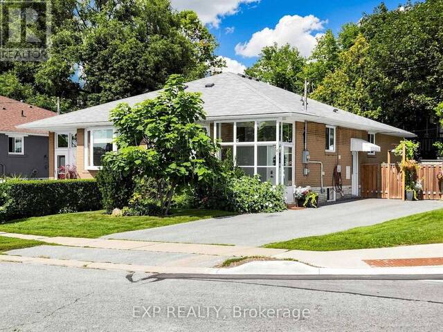175 PENN AVENUE Newmarket Ontario, L3Y 2S3 - 4 Bedrooms Home For Sale