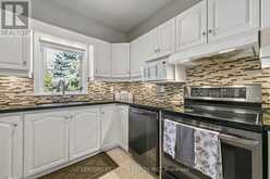 2024 GROVETREE LANE | Burlington Ontario | Slide Image Fourteen