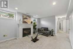 2024 GROVETREE LANE | Burlington Ontario | Slide Image Thirty-five