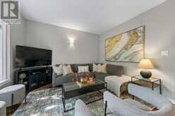 2024 GROVETREE LANE | Burlington Ontario | Slide Image Nine