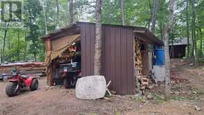 EQ 61 N/A | Huron Shores Ontario | Slide Image Seven