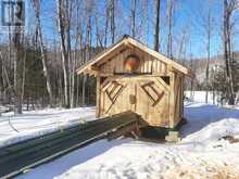 EQ 61 N/A | Huron Shores Ontario | Slide Image Nine
