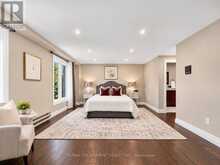 12 SUNDROP COURT | Hamilton Ontario | Slide Image Twelve
