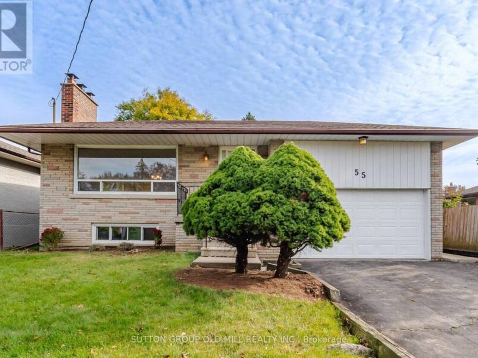 55 SUN ROW DRIVE, Toronto, Ontario M9P 3H5