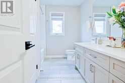 249 LADYSLIPPER DRIVE | Waterloo Ontario | Slide Image Eighteen