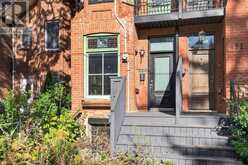 483 ROXTON ROAD | Toronto Ontario | Slide Image Three