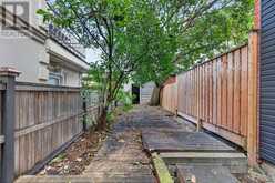 483 ROXTON ROAD | Toronto Ontario | Slide Image Nineteen
