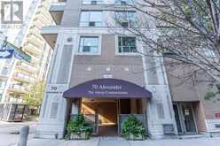70 ALEXANDER STREET | Toronto Ontario | Slide Image Twelve