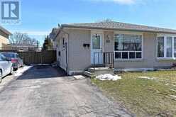 65 NEWSTEAD CRESCENT | Brampton Ontario | Slide Image Eighteen