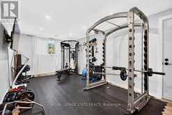 3 REGATTA DRIVE | St. Catharines Ontario | Slide Image Thirty-three