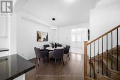 7 HEMING TRAIL | Ancaster Ontario | Slide Image Eleven