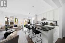 7 HEMING TRAIL | Ancaster Ontario | Slide Image Fifteen