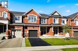 7 HEMING TRAIL | Ancaster Ontario | Slide Image Two