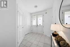 7 HEMING TRAIL | Ancaster Ontario | Slide Image Eight