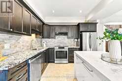 17 LAGOON AVENUE | Hamilton Ontario | Slide Image Fifteen