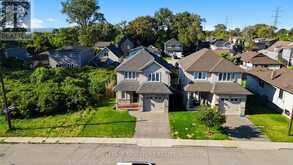 17 LAGOON AVENUE | Hamilton Ontario | Slide Image Six