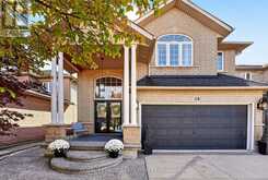 28 HOLKHAM AVENUE | Hamilton Ontario | Slide Image Two