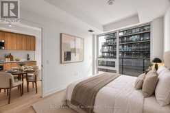 3213 - 117 BROADWAY AVENUE | Toronto Ontario | Slide Image Three