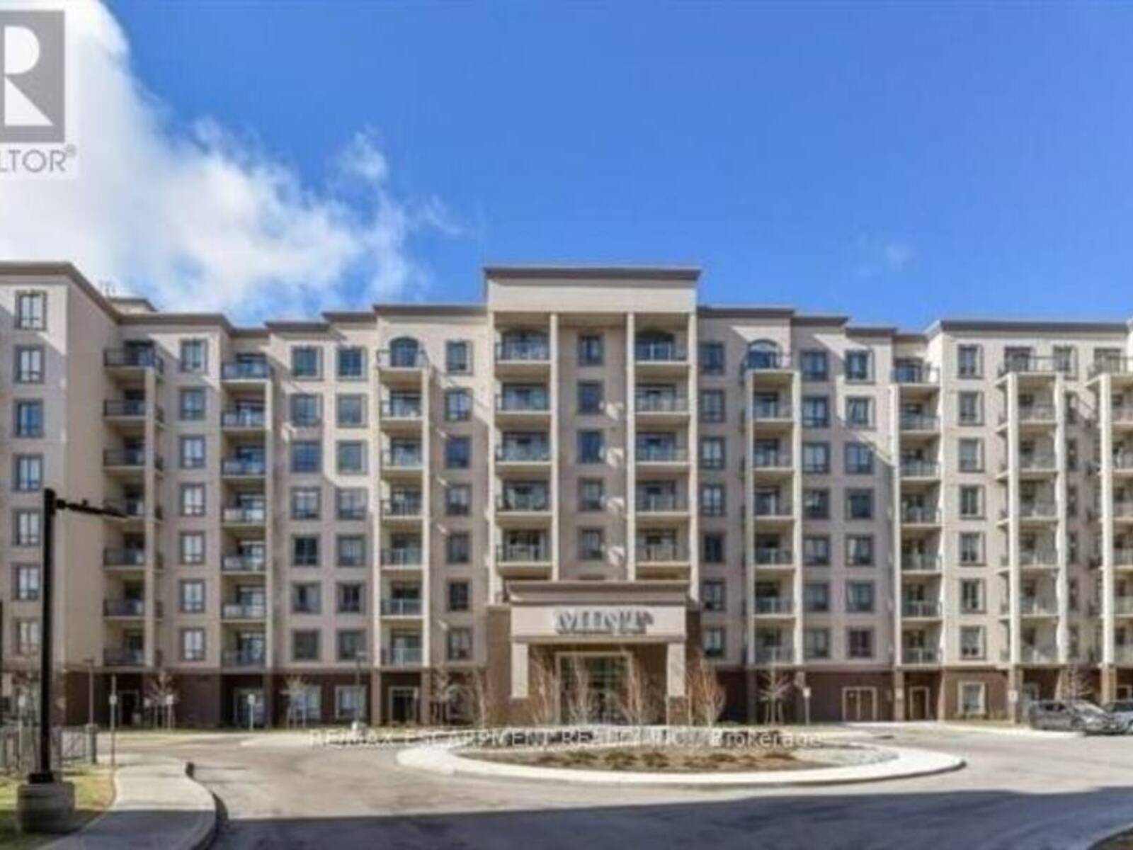 223 - 2490 OLD BRONTE ROAD, Oakville, Ontario L6M 9Y5
